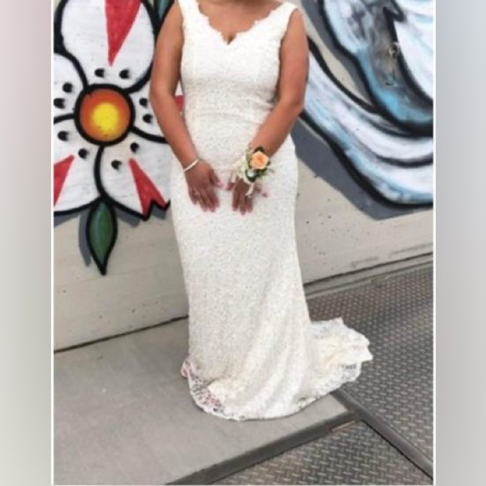 Lucci Lu Gown